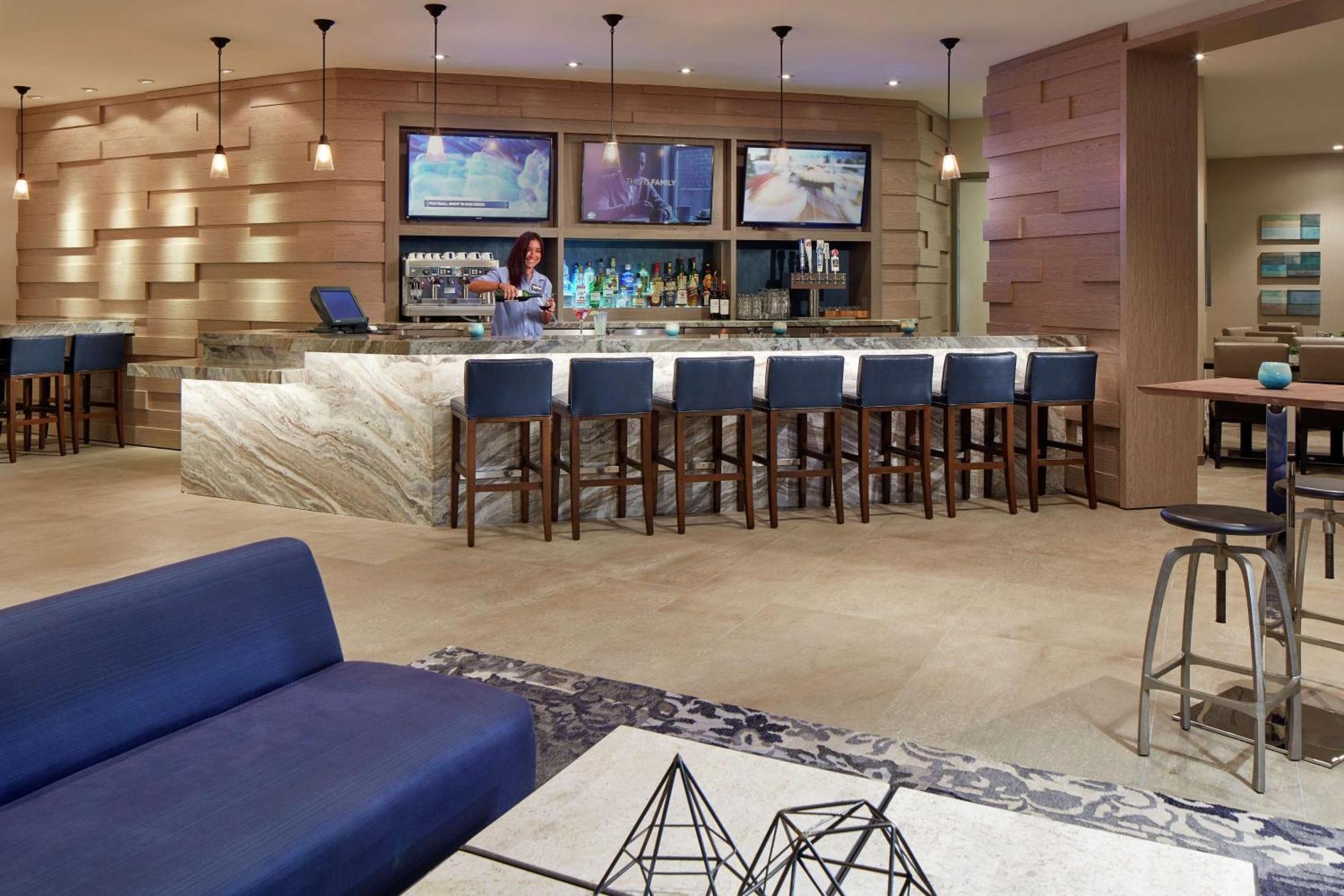 Hilton Garden Inn San Diego Mission Valley/Stadium Eksteriør billede