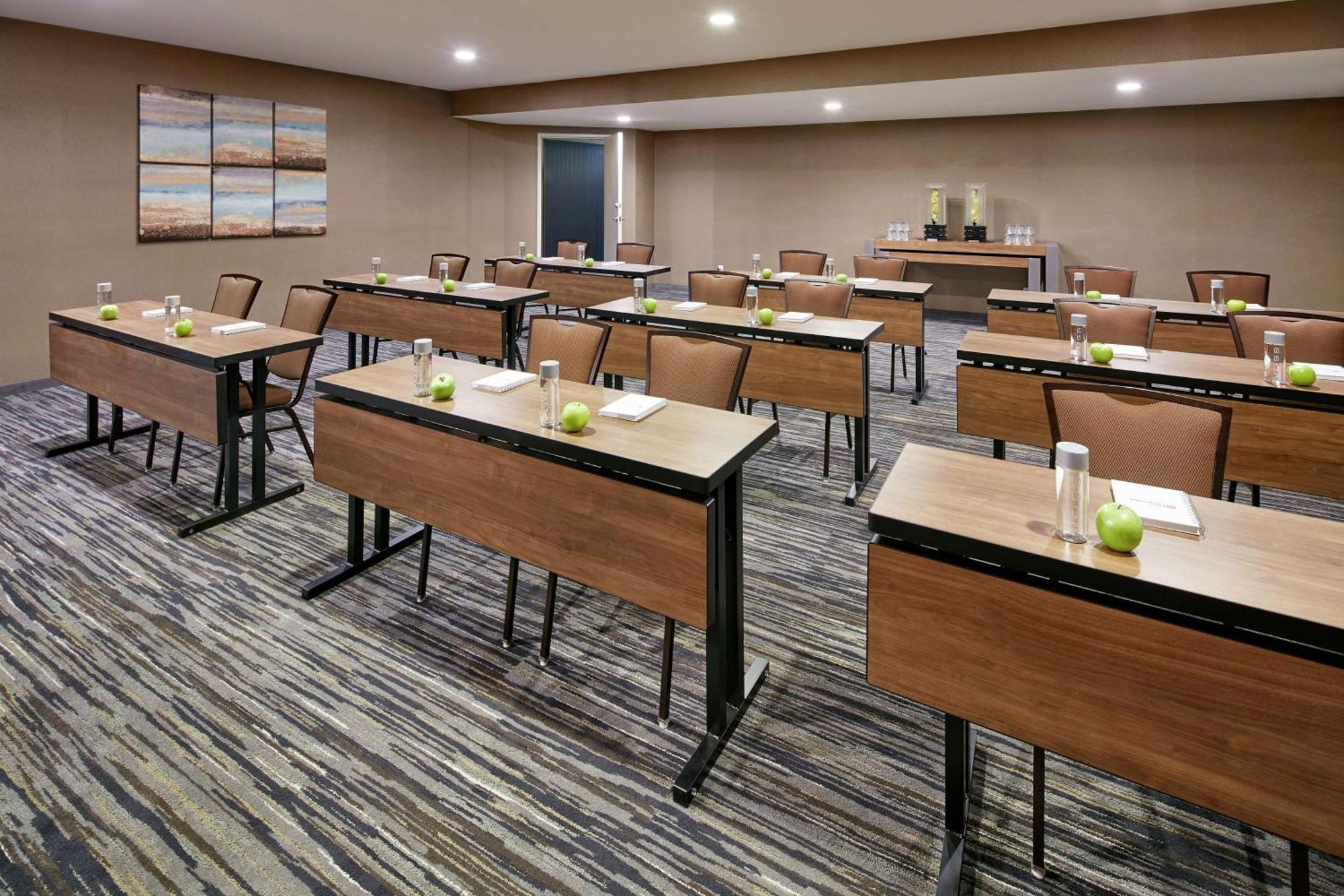 Hilton Garden Inn San Diego Mission Valley/Stadium Eksteriør billede