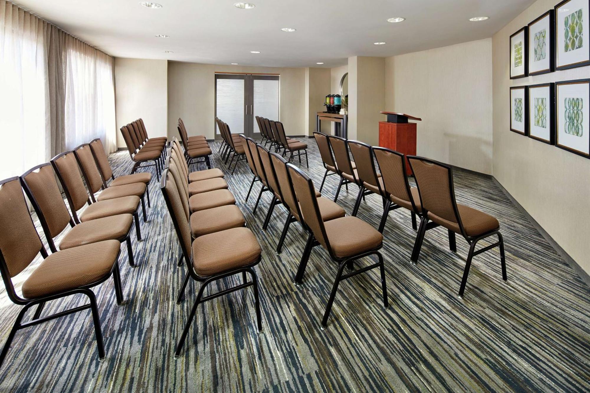 Hilton Garden Inn San Diego Mission Valley/Stadium Eksteriør billede
