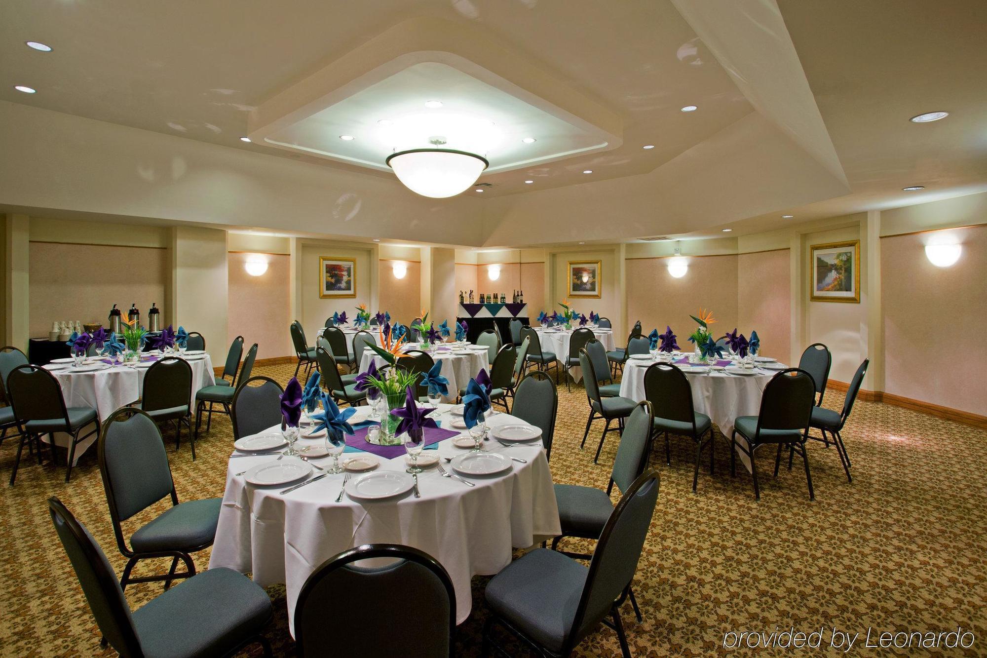 Hilton Garden Inn San Diego Mission Valley/Stadium Restaurant billede